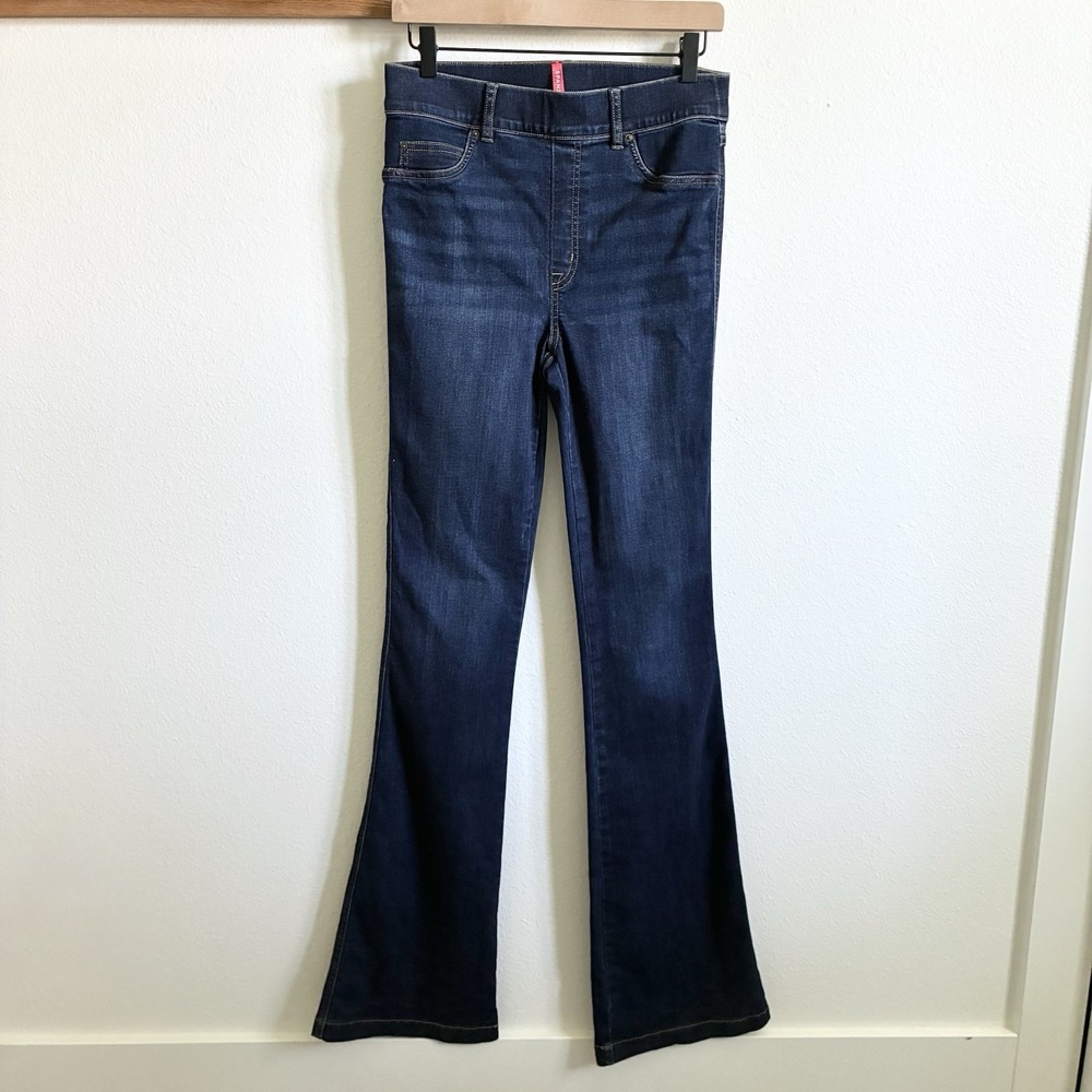 Spanx Pull On High Rise Flare Jeans Tummy Control Dark Wash Medium Tall Long - Picture 2 of 7
